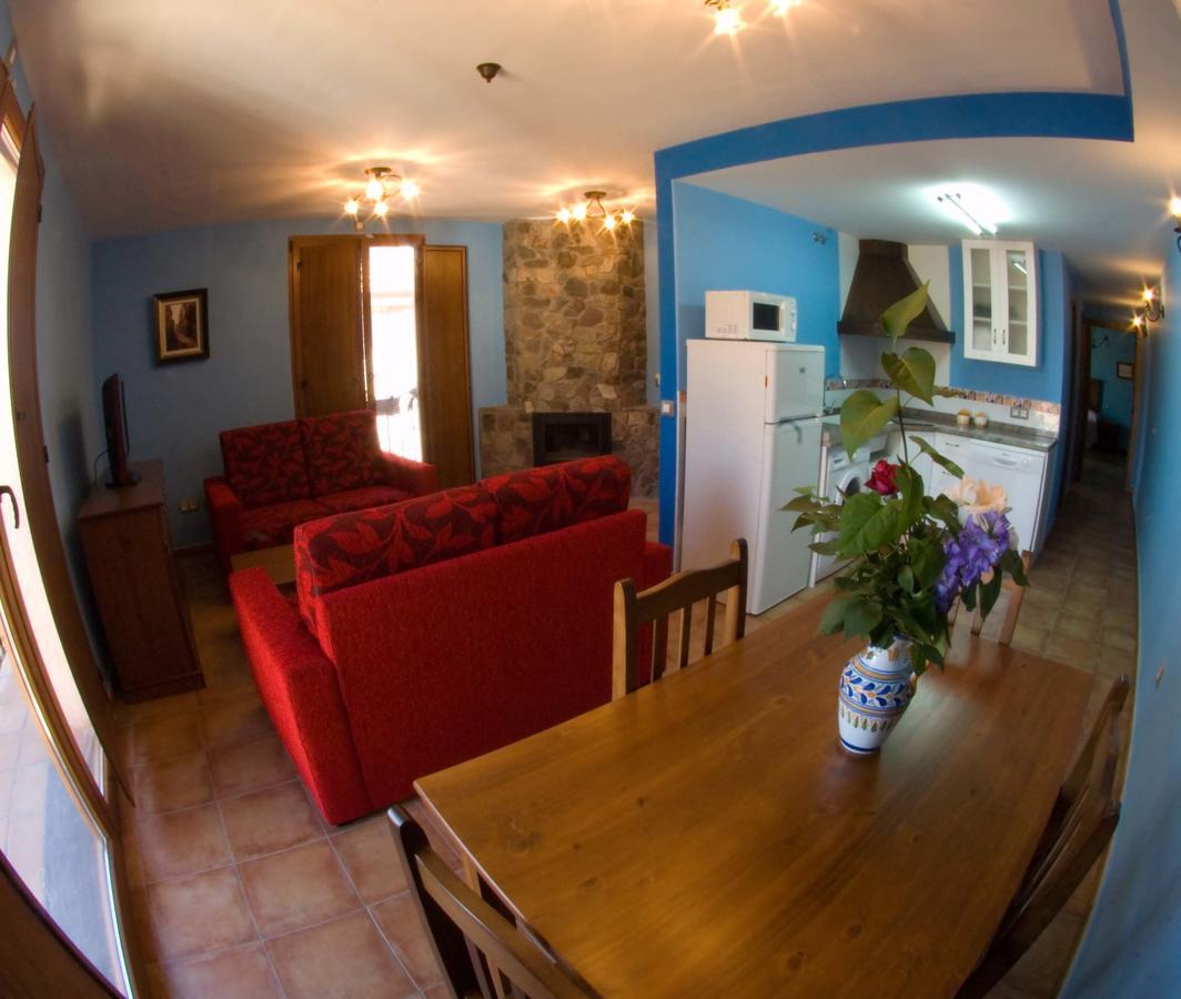 Apartamentos Sierra De Francia Monsagro Luaran gambar