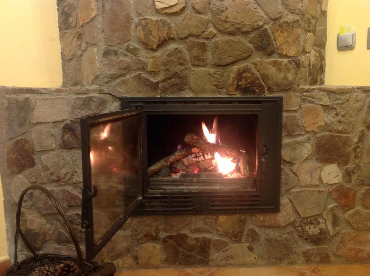 Apartamentos Sierra De Francia Monsagro Luaran gambar